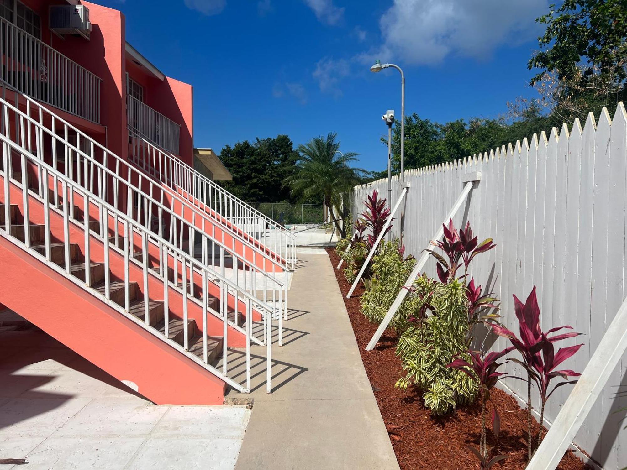 Tropical Hideaway Leilighet Nassau Eksteriør bilde
